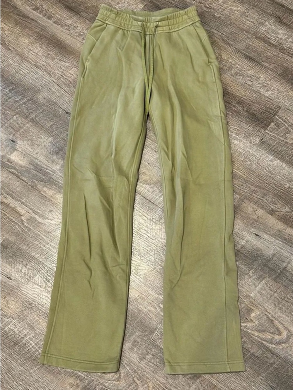 Women’s Lululemon Sweatpants
